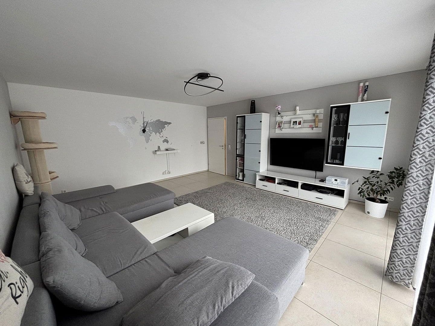 Predaj bytu 3-izbový 83 m², Hennef (Sieg), Severné Porýnie - Westfálsko Predaj bytu 3-izbový 83 m², Hennef (Sieg), Severné Porýnie - Westfálsko