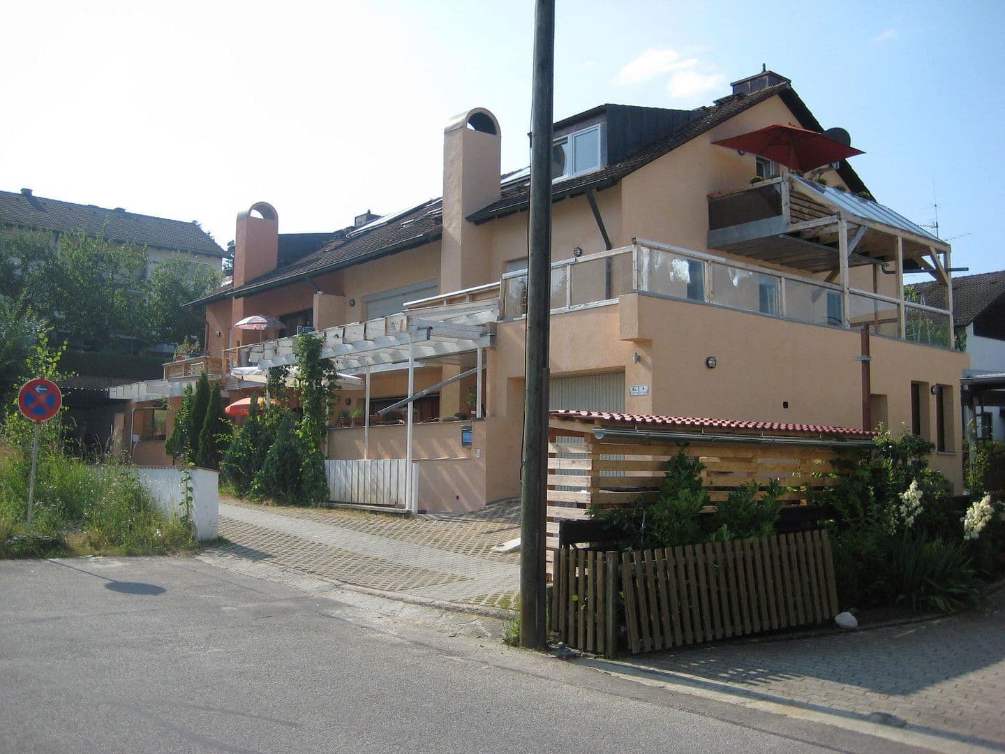 Prenájom bytu 2-izbový 73 m², Hettenshausen / Jahnhöhe, Bavorsko Prenájom bytu 2-izbový 73 m², Hettenshausen / Jahnhöhe, Bavorsko