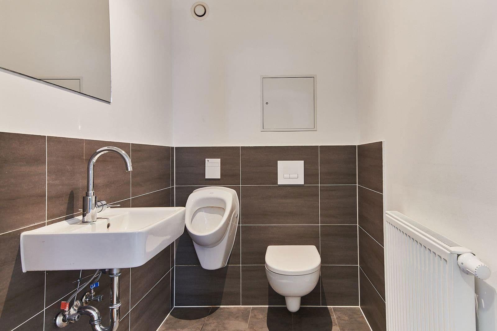 Prenájom kancelárie 541 m², Berlin, Berlín Prenájom kancelárie 541 m², Berlin, Berlín