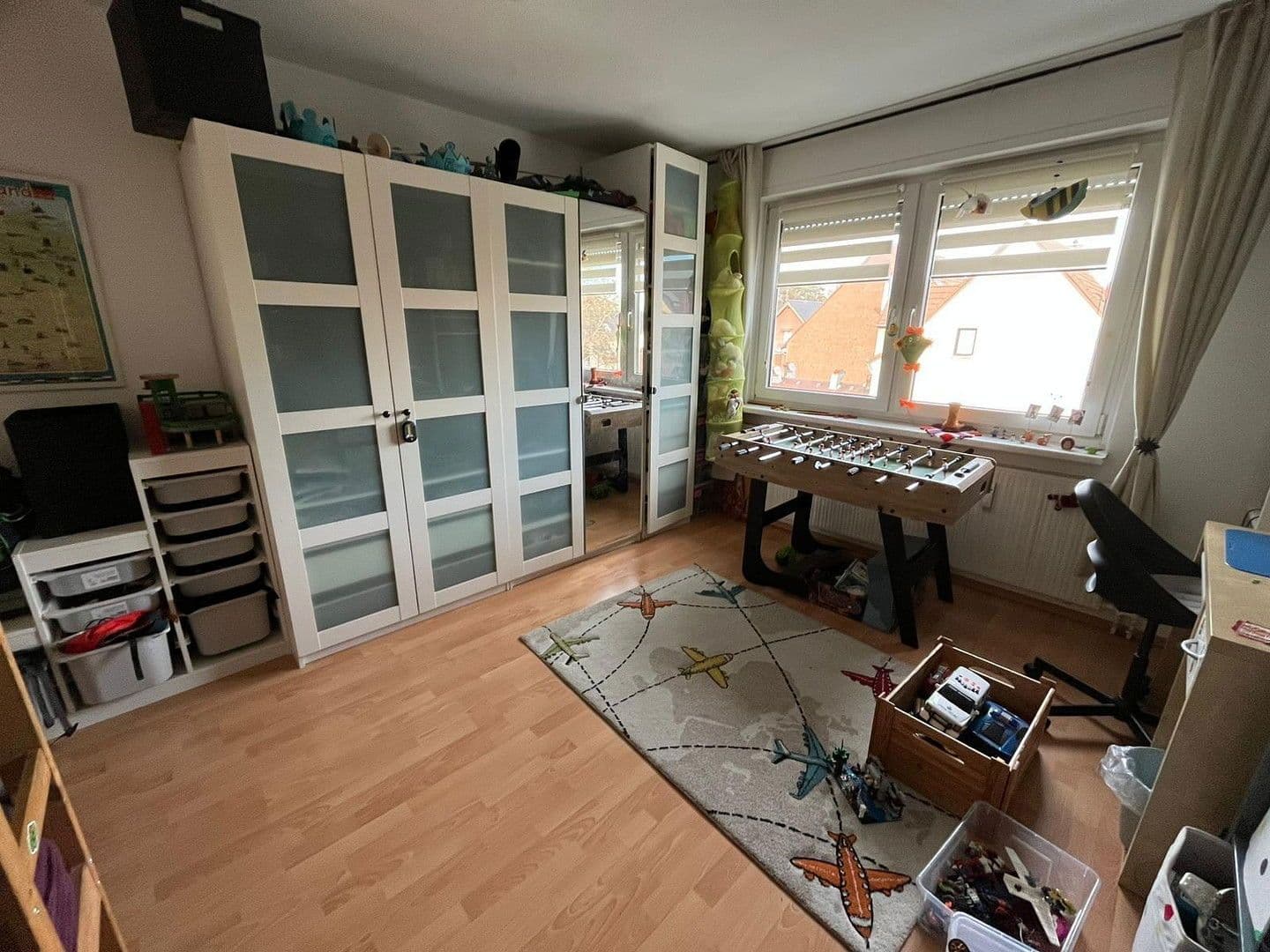 Prenájom bytu 3-izbový 76 m², Kölner Straße 23, Hürth, Severné Porýnie - Westfálsko Prenájom bytu 3-izbový 76 m², Kölner Straße 23, Hürth, Severné Porýnie - Westfálsko