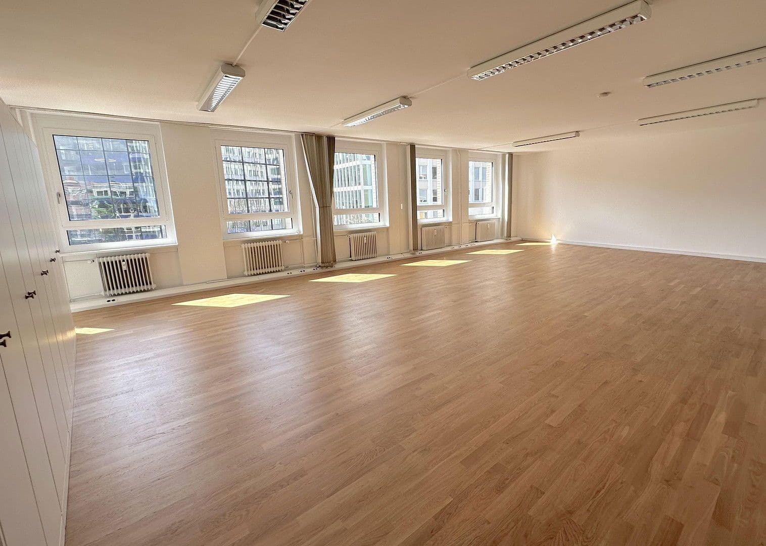 Prenájom kancelárie 307 m², Axel-Springer-Platz 2, Hamburg, Hamburg Prenájom kancelárie 307 m², Axel-Springer-Platz 2, Hamburg, Hamburg