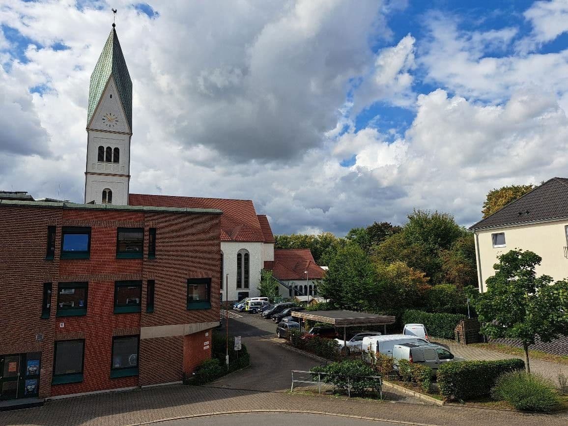 Prenájom bytu 3-izbový 60 m², Obere Goethestraße 82, Gladbeck, Severné Porýnie - Westfálsko Prenájom bytu 3-izbový 60 m², Obere Goethestraße 82, Gladbeck, Severné Porýnie - Westfálsko