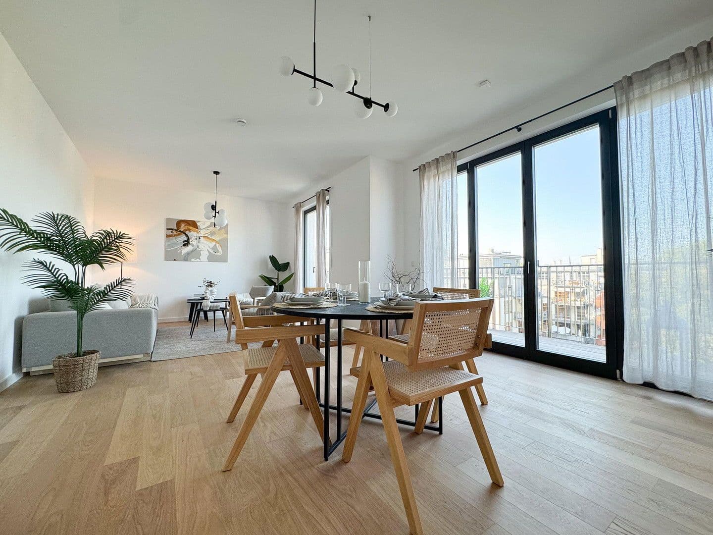 Predaj bytu 2-izbový 78 m², Berlin, Berlín Predaj bytu 2-izbový 78 m², Berlin, Berlín