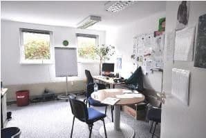 Prenájom kancelárie 92 m², Krautgartenweg 1, Frankfurt Niederursel, Hesensko Prenájom kancelárie 92 m², Krautgartenweg 1, Frankfurt Niederursel, Hesensko