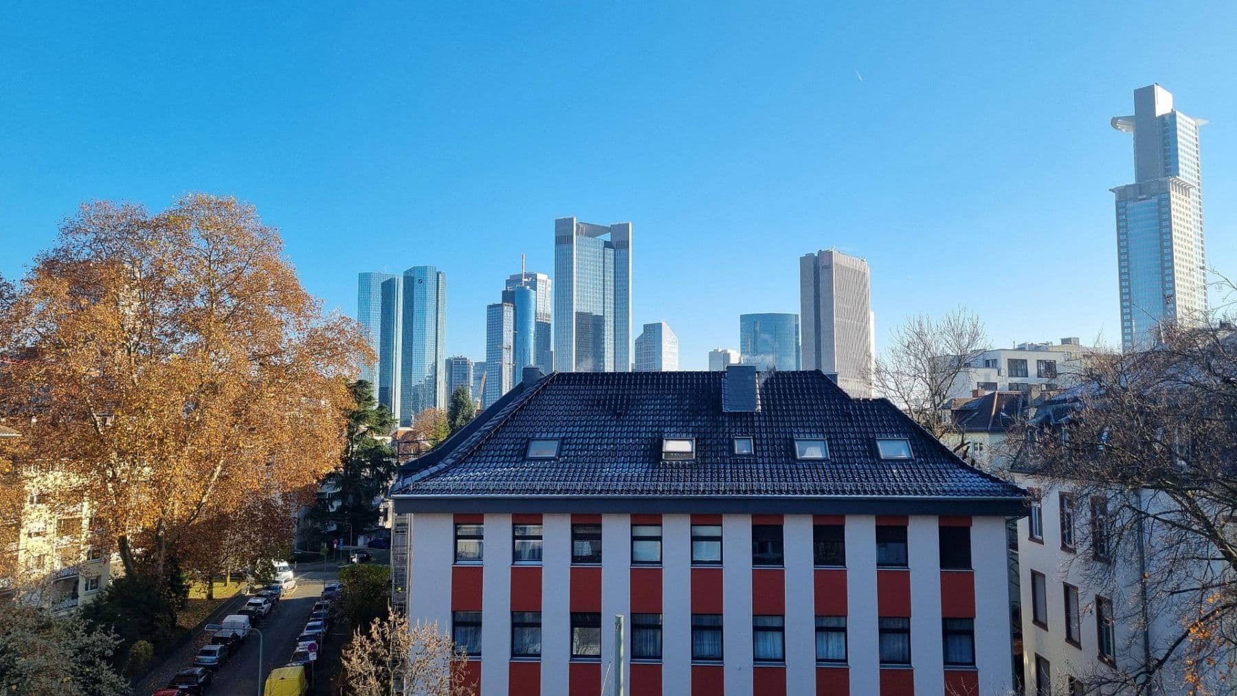 Prenájom bytu 2-izbový 61 m², Frankfurt am Main, Hesensko Prenájom bytu 2-izbový 61 m², Frankfurt am Main, Hesensko