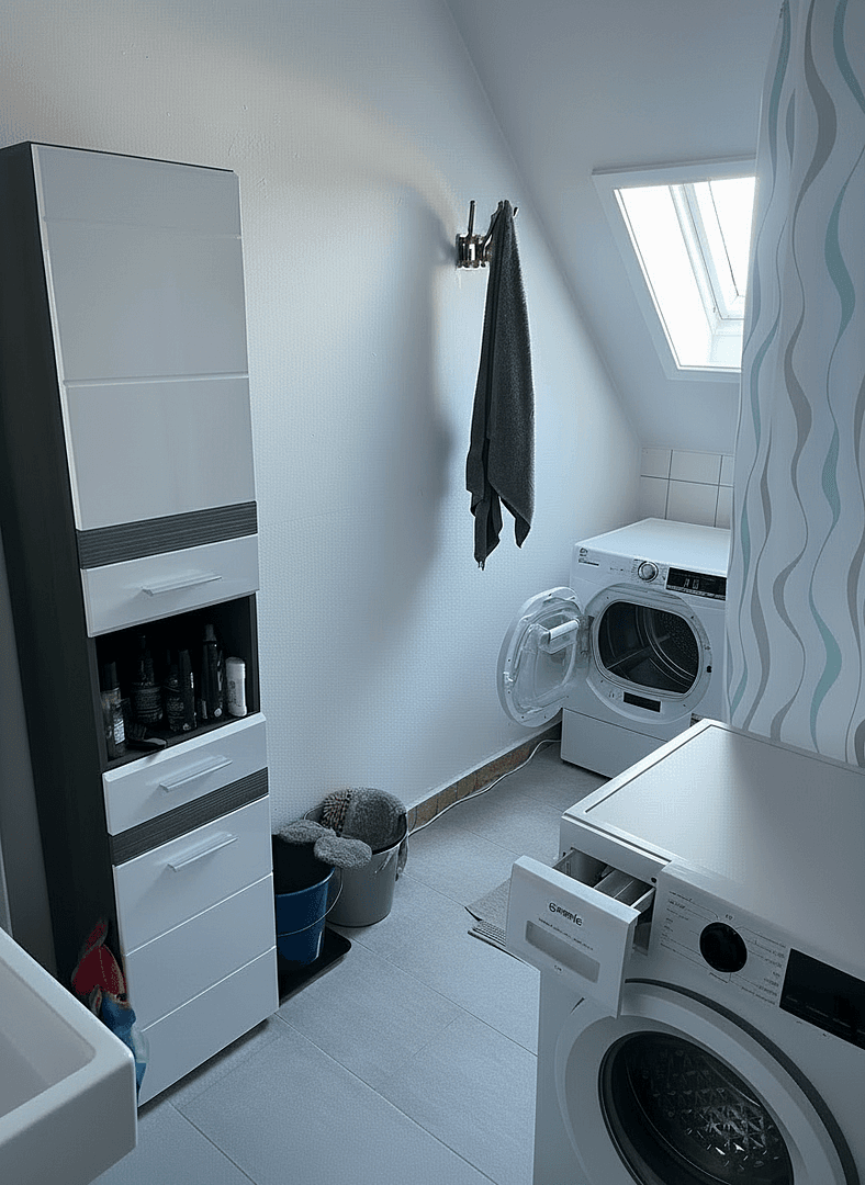 Predaj bytu 3-izbový 68 m², Heinrichstr. 105, Düsseldorf, Severné Porýnie - Westfálsko Predaj bytu 3-izbový 68 m², Heinrichstr. 105, Düsseldorf, Severné Porýnie - Westfálsko