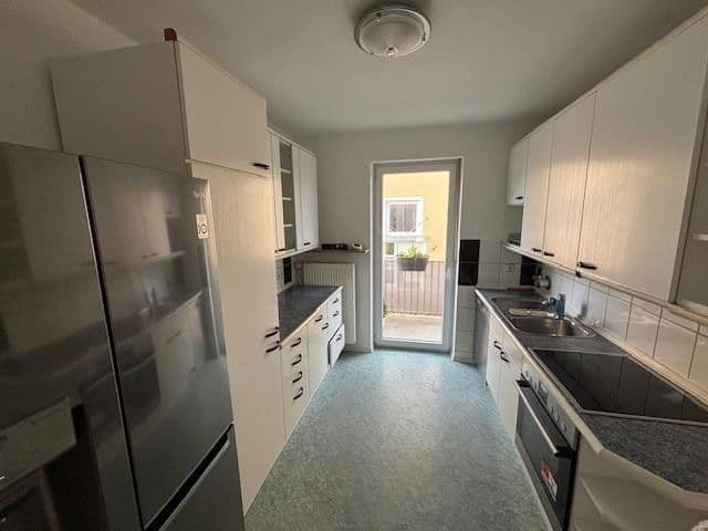 Prenájom bytu 3-izbový 89 m², Nördliche Auffahrtsallee, München, Bavorsko Prenájom bytu 3-izbový 89 m², Nördliche Auffahrtsallee, München, Bavorsko