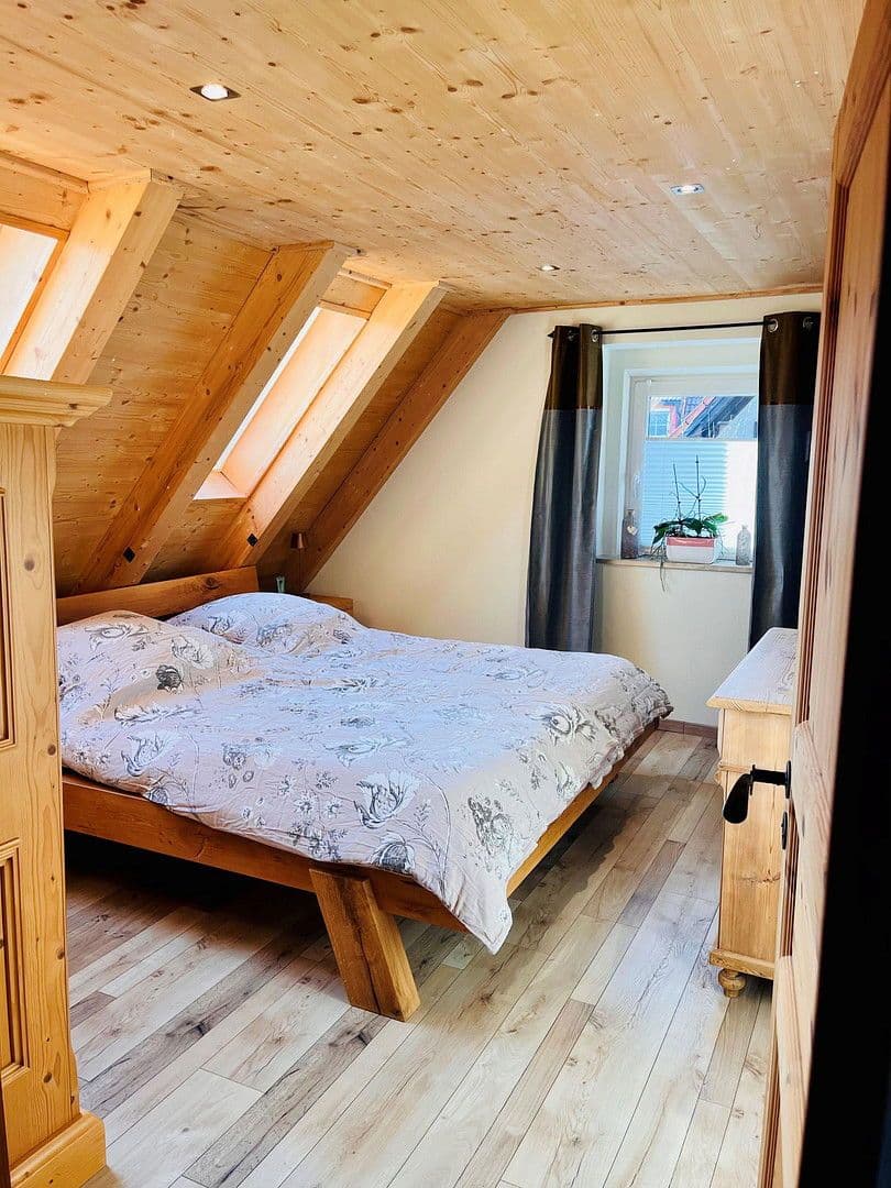 Predaj domu 145 m², pozemek 522 m², Waldershof, Bavorsko Predaj domu 145 m², pozemek 522 m², Waldershof, Bavorsko