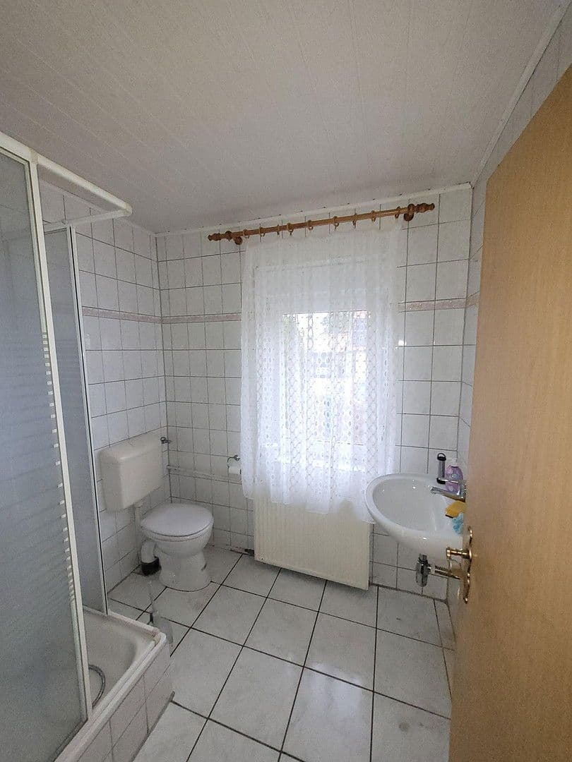 Predaj domu 117 m², pozemek 1.340 m², Burg, Sasko-Anhaltsko Predaj domu 117 m², pozemek 1.340 m², Burg, Sasko-Anhaltsko