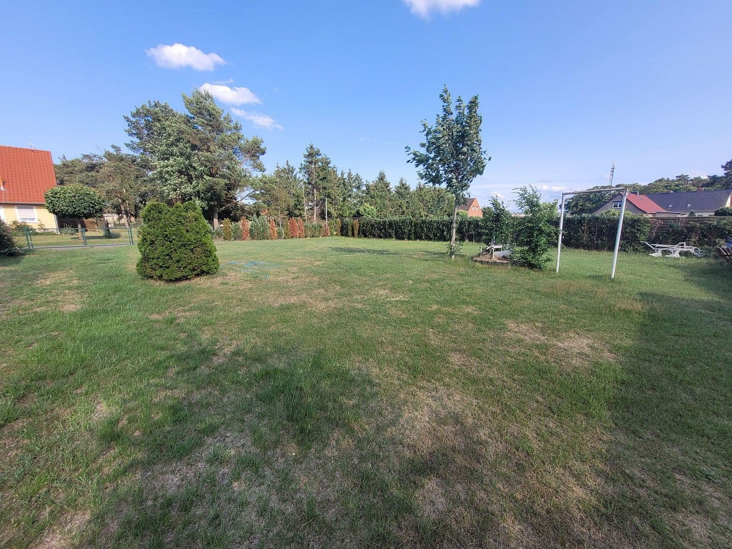 Predaj domu 117 m², pozemek 1.340 m², Burg, Sasko-Anhaltsko Predaj domu 117 m², pozemek 1.340 m², Burg, Sasko-Anhaltsko