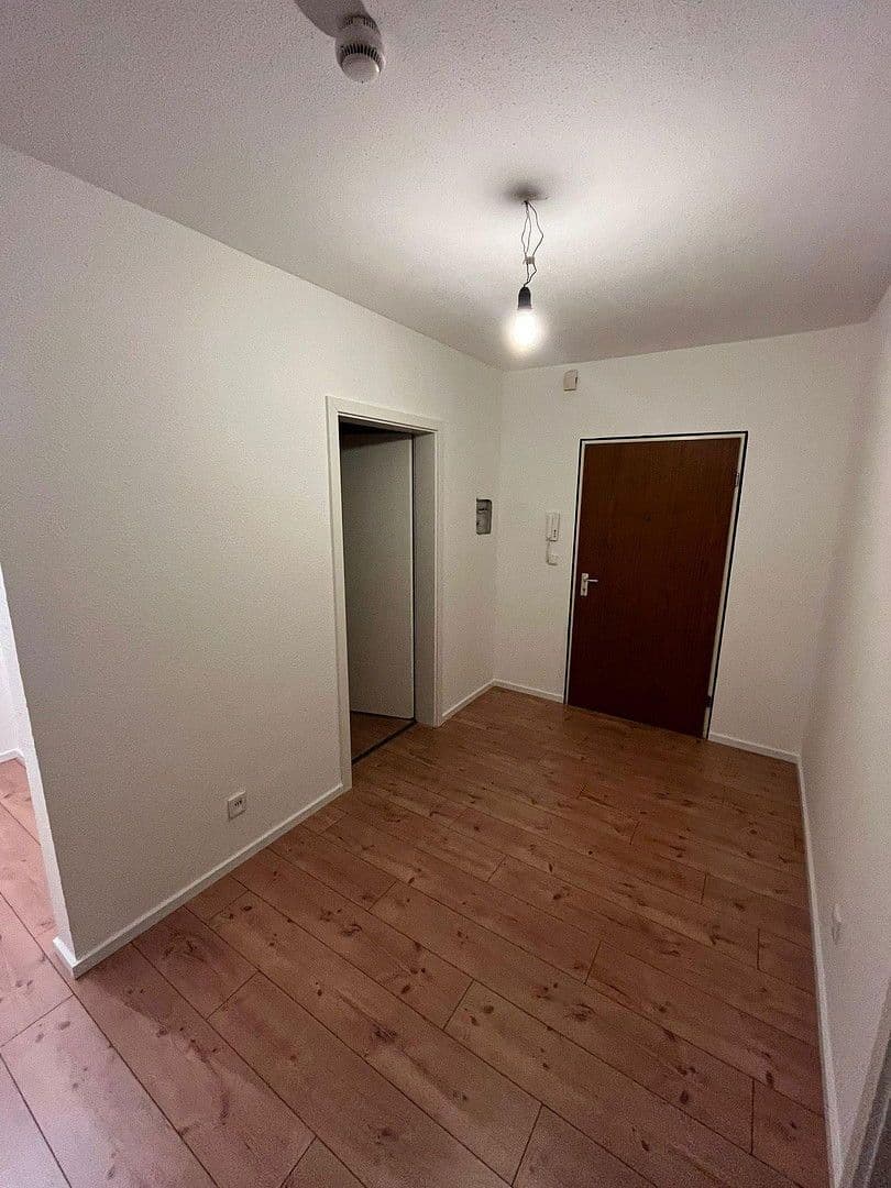 Predaj bytu 3-izbový 92 m², Niederwerrn, Bavorsko Predaj bytu 3-izbový 92 m², Niederwerrn, Bavorsko