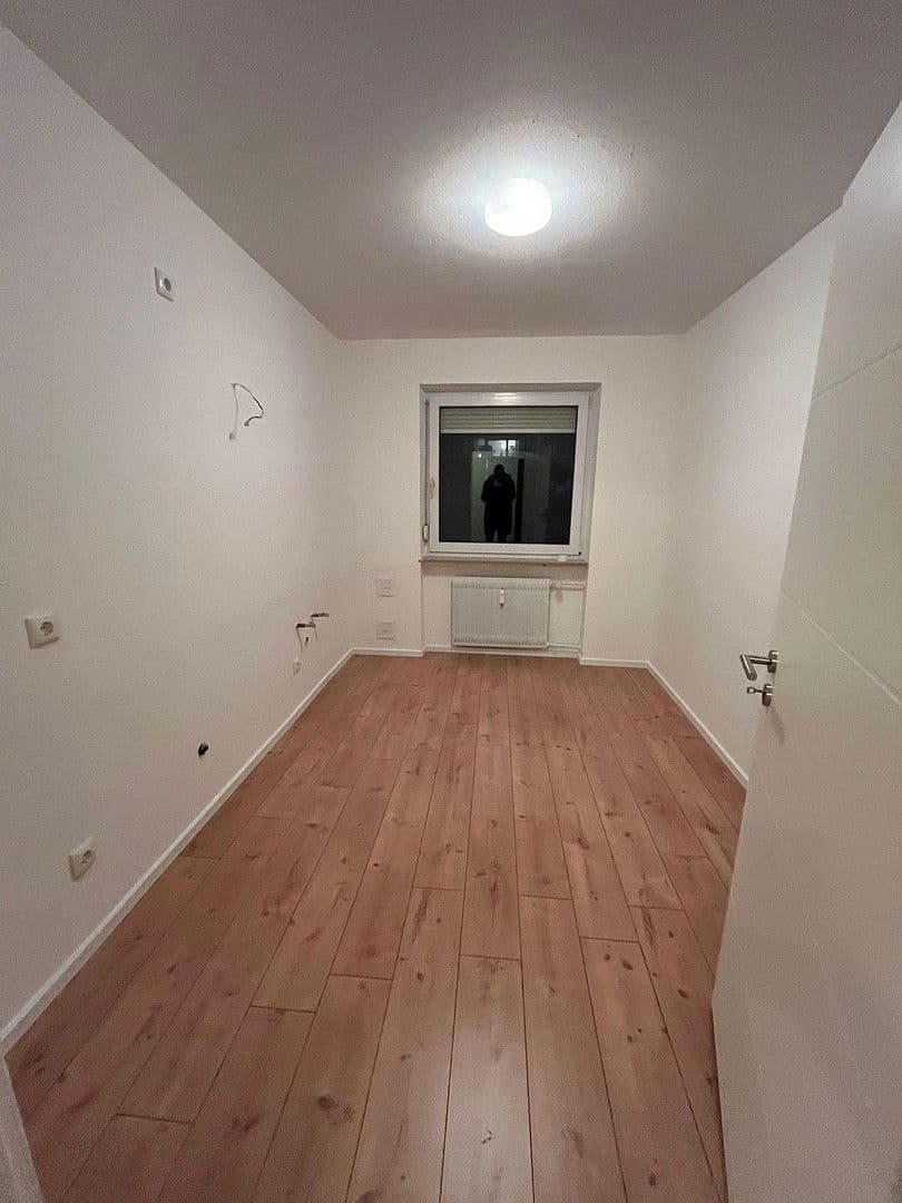 Predaj bytu 3-izbový 92 m², Niederwerrn, Bavorsko Predaj bytu 3-izbový 92 m², Niederwerrn, Bavorsko