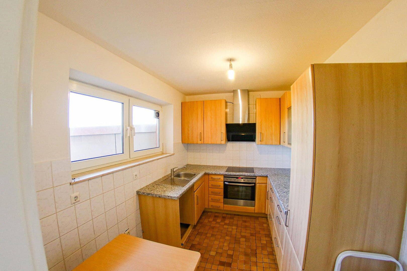 Prenájom bytu 3-izbový 94 m², Hemmingen, Bádensko-Wurttembersko Prenájom bytu 3-izbový 94 m², Hemmingen, Bádensko-Wurttembersko