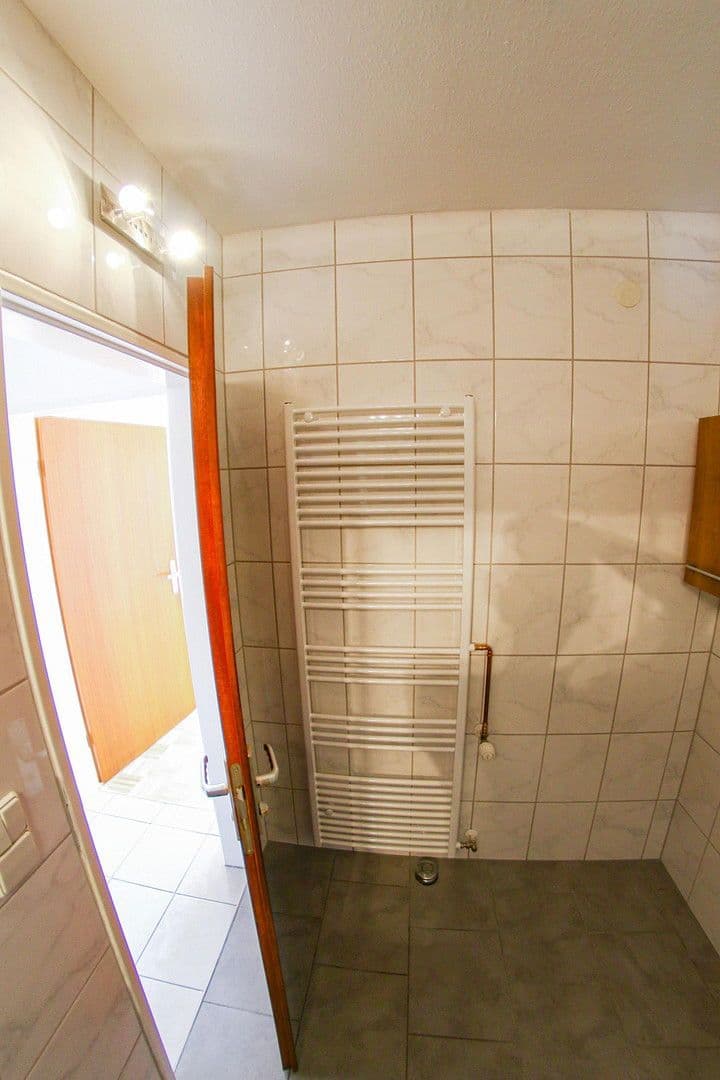 Prenájom bytu 3-izbový 94 m², Hemmingen, Bádensko-Wurttembersko Prenájom bytu 3-izbový 94 m², Hemmingen, Bádensko-Wurttembersko