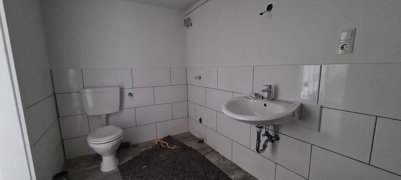 Prenájom domu 80 m², pozemek 220 m², Meerhausener Str 55, Bonn, Severné Porýnie - Westfálsko Prenájom domu 80 m², pozemek 220 m², Meerhausener Str 55, Bonn, Severné Porýnie - Westfálsko