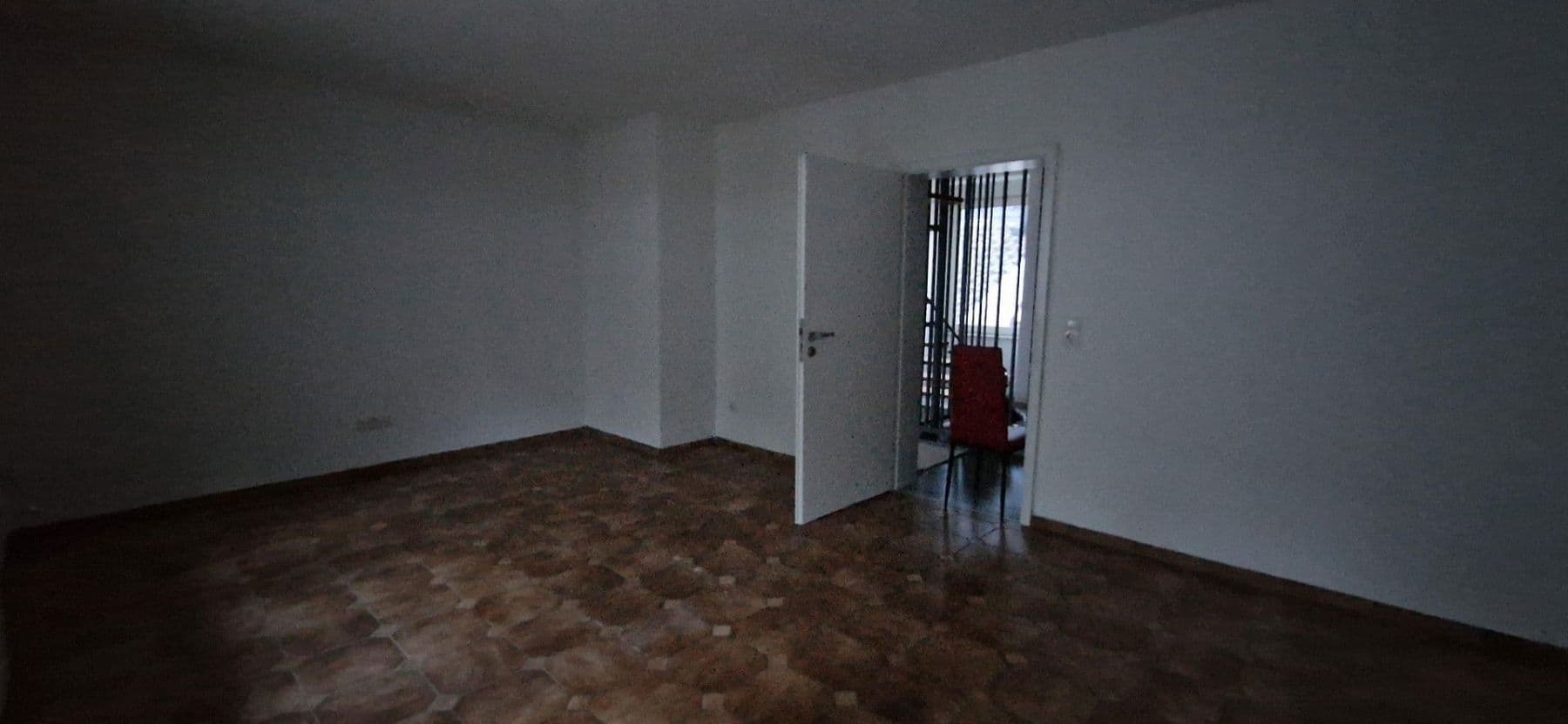 Prenájom domu 80 m², pozemek 220 m², Meerhausener Str 55, Bonn, Severné Porýnie - Westfálsko Prenájom domu 80 m², pozemek 220 m², Meerhausener Str 55, Bonn, Severné Porýnie - Westfálsko