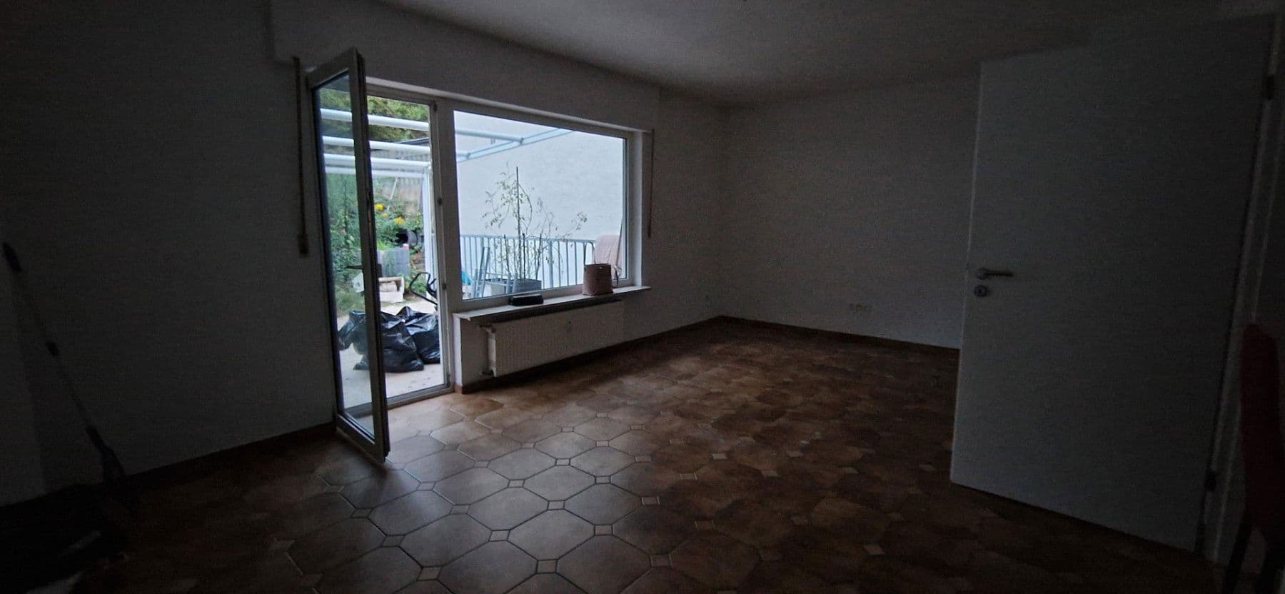 Prenájom domu 80 m², pozemek 220 m², Meerhausener Str 55, Bonn, Severné Porýnie - Westfálsko Prenájom domu 80 m², pozemek 220 m², Meerhausener Str 55, Bonn, Severné Porýnie - Westfálsko