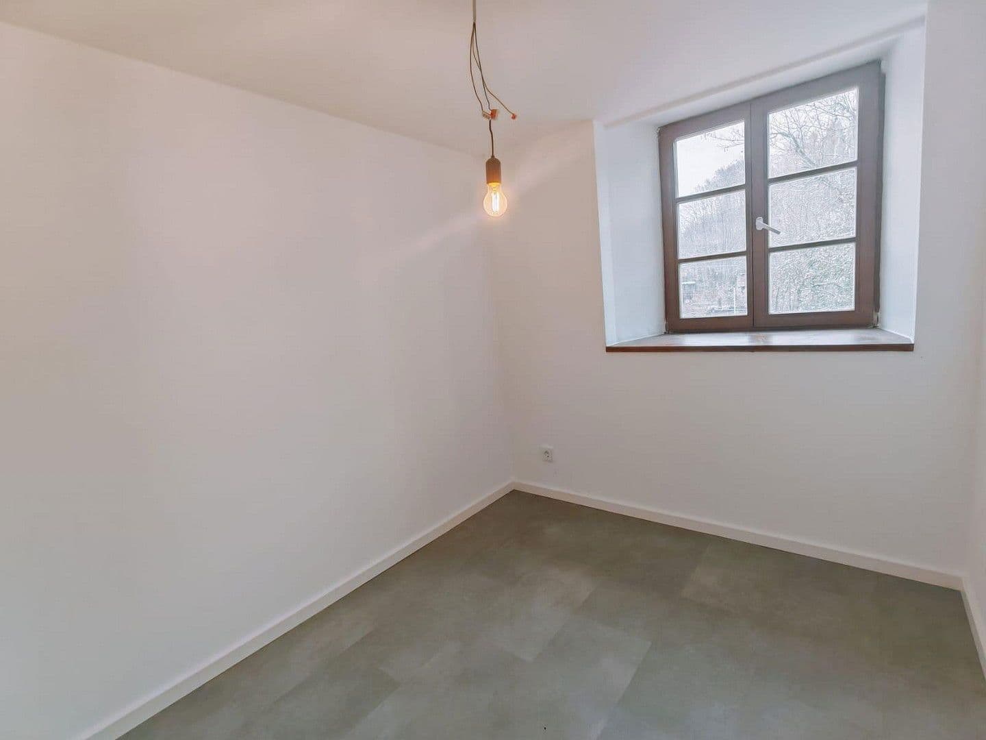 Predaj domu 130 m², pozemek 2.678 m², Manthalstr. 2, Berg, Bavorsko Predaj domu 130 m², pozemek 2.678 m², Manthalstr. 2, Berg, Bavorsko