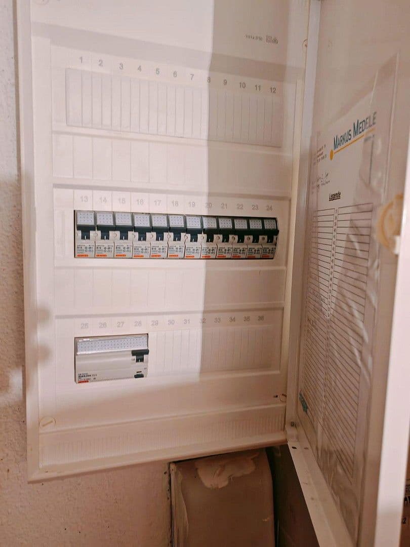 Predaj domu 130 m², pozemek 2.678 m², Manthalstr. 2, Berg, Bavorsko Predaj domu 130 m², pozemek 2.678 m², Manthalstr. 2, Berg, Bavorsko