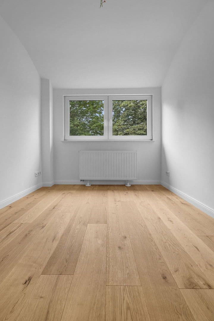 Prenájom bytu 3-izbový 70 m², Bremerhaven, Brémy Prenájom bytu 3-izbový 70 m², Bremerhaven, Brémy