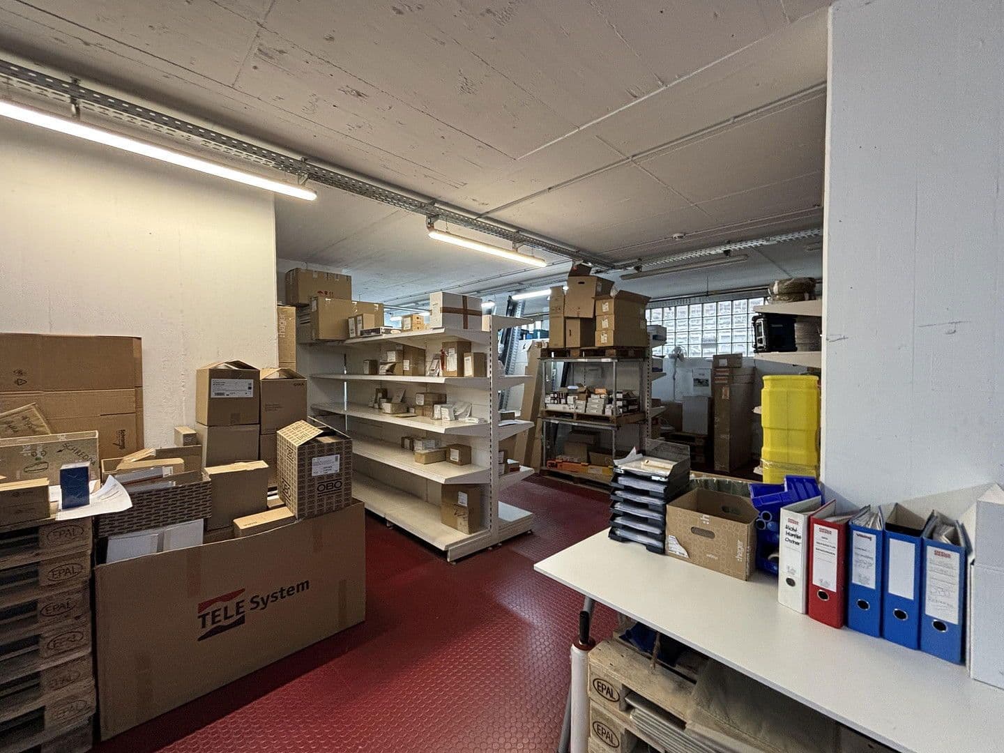 Prenájom nebytového priestoru 285 m², Münsterstrasse 330, Düsseldorf, Severné Porýnie - Westfálsko Prenájom nebytového priestoru 285 m², Münsterstrasse 330, Düsseldorf, Severné Porýnie - Westfálsko