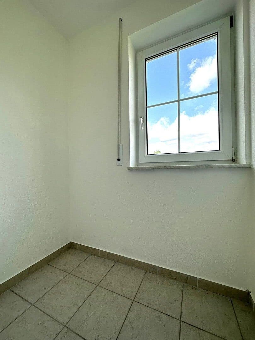 Prenájom bytu 3-izbový 86 m², Udenborner Str. 4, Wabern, Hesensko Prenájom bytu 3-izbový 86 m², Udenborner Str. 4, Wabern, Hesensko