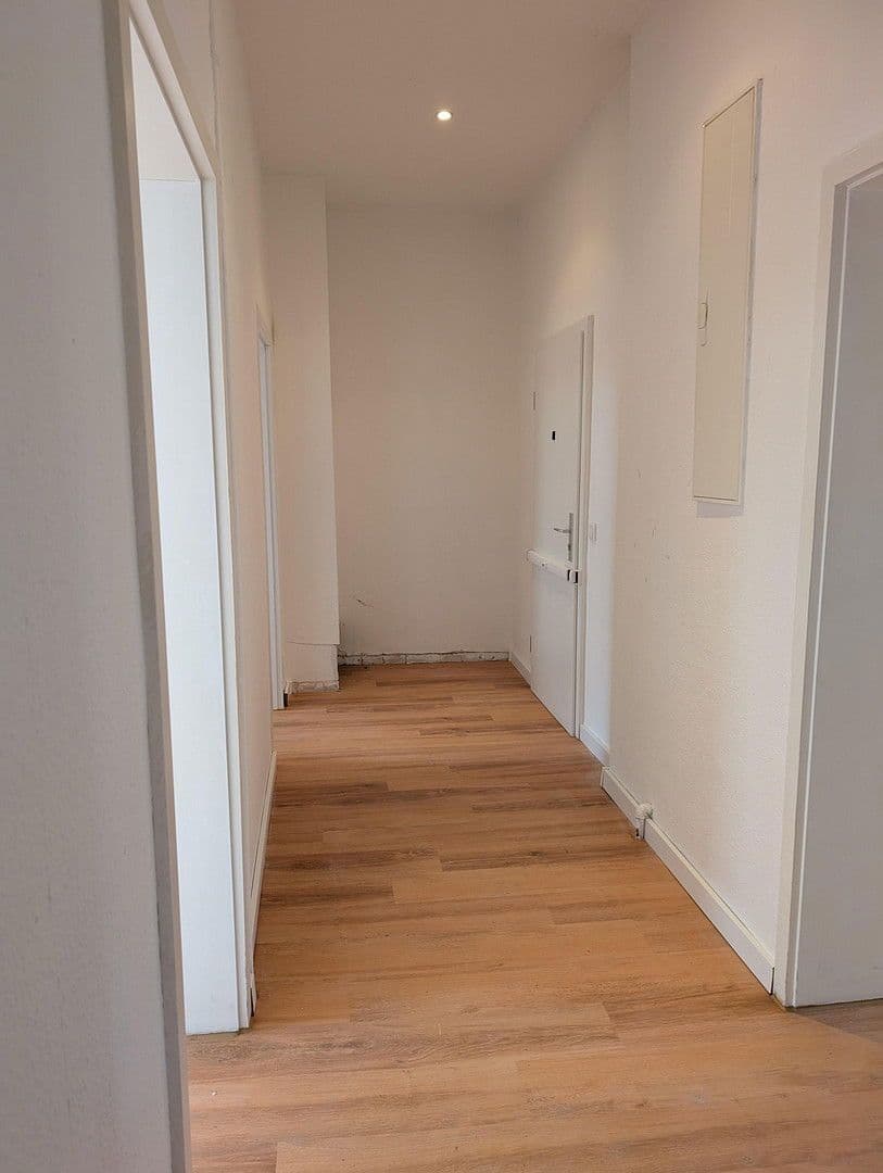 Prenájom bytu 3-izbový 85 m², Dürener Straße 17, Dortmund, Severné Porýnie - Westfálsko Prenájom bytu 3-izbový 85 m², Dürener Straße 17, Dortmund, Severné Porýnie - Westfálsko