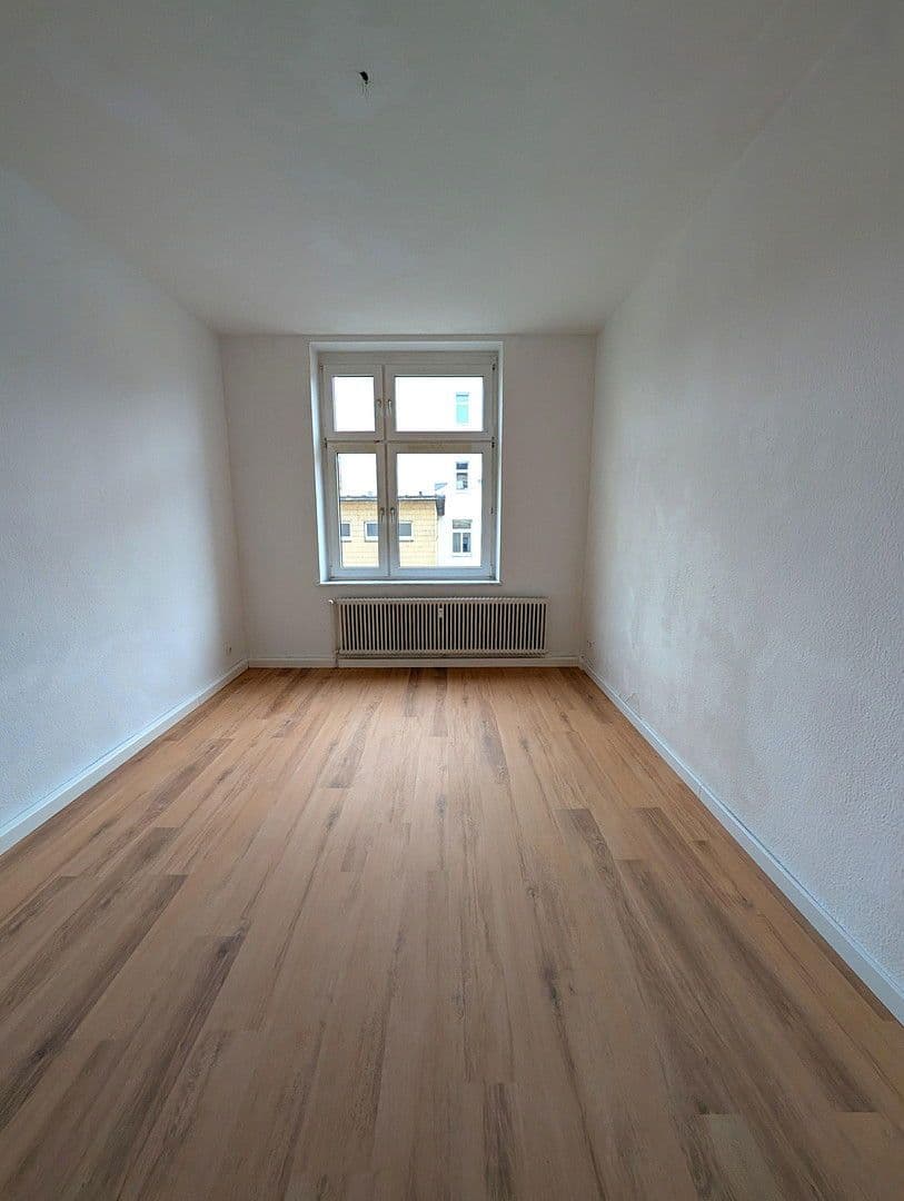 Prenájom bytu 3-izbový 85 m², Dürener Straße 17, Dortmund, Severné Porýnie - Westfálsko Prenájom bytu 3-izbový 85 m², Dürener Straße 17, Dortmund, Severné Porýnie - Westfálsko