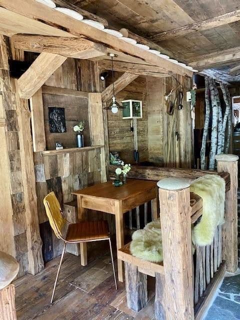 Predaj nebytového priestoru 1.100 m², Hauptstraße 40, Klettgau, Bádensko-Wurttembersko Predaj nebytového priestoru 1.100 m², Hauptstraße 40, Klettgau, Bádensko-Wurttembersko