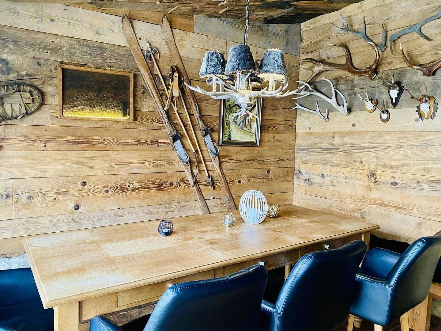 Predaj nebytového priestoru 1.100 m², Hauptstraße 40, Klettgau, Bádensko-Wurttembersko Predaj nebytového priestoru 1.100 m², Hauptstraße 40, Klettgau, Bádensko-Wurttembersko