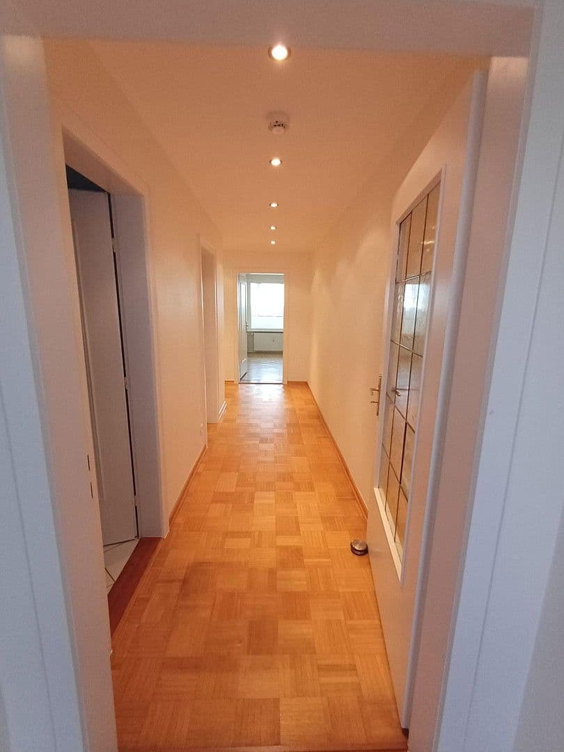 Prenájom bytu 2-izbový 64 m², Nordbahnhofstr. 27, Husum, Šlezvicko-Holštajnsko Prenájom bytu 2-izbový 64 m², Nordbahnhofstr. 27, Husum, Šlezvicko-Holštajnsko