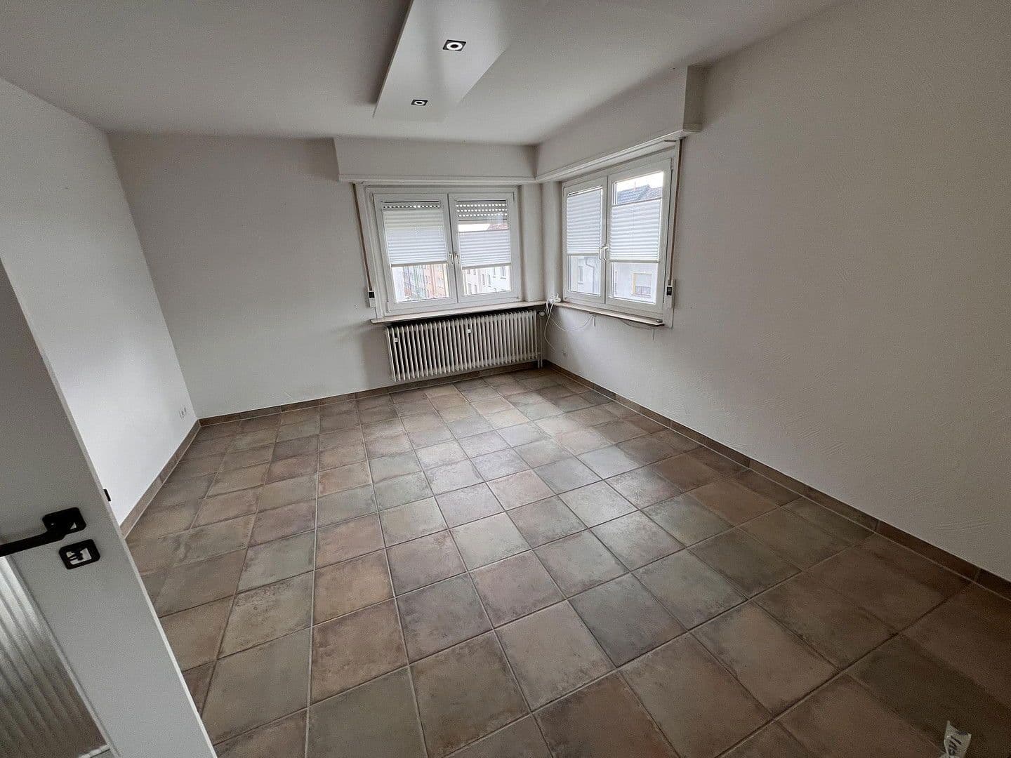 Predaj bytu 4-izbový 91 m², Bismarckstraße 56, Pforzheim, Bádensko-Wurttembersko Predaj bytu 4-izbový 91 m², Bismarckstraße 56, Pforzheim, Bádensko-Wurttembersko