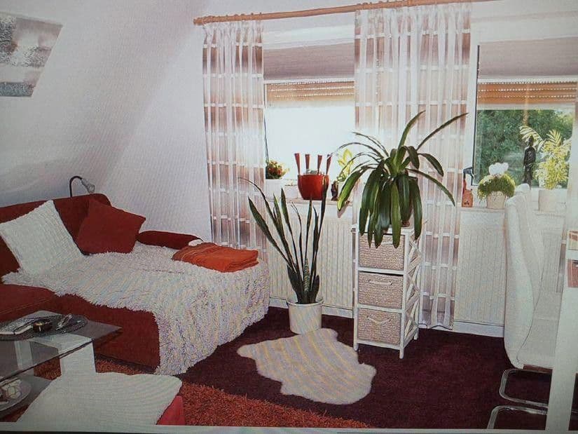 Prenájom domu 120 m², pozemek 800 m², Wiefelstede, Dolné Sasko Prenájom domu 120 m², pozemek 800 m², Wiefelstede, Dolné Sasko