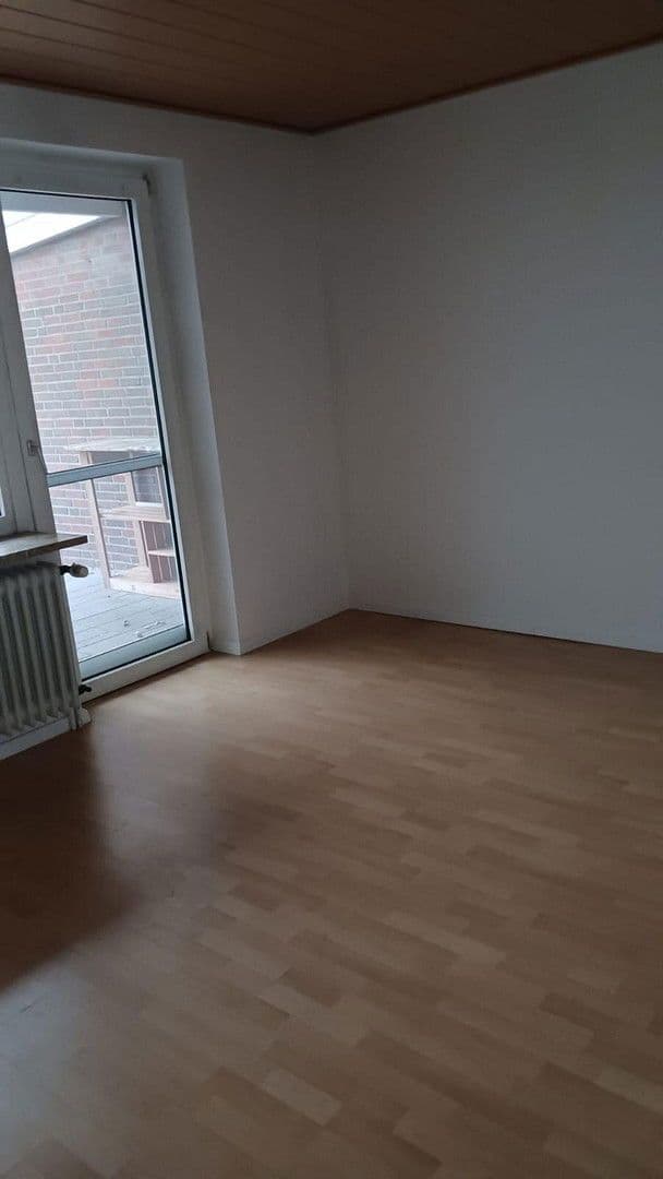 Prenájom domu 120 m², pozemek 1.300 m², Wiefelstede, Dolné Sasko Prenájom domu 120 m², pozemek 1.300 m², Wiefelstede, Dolné Sasko