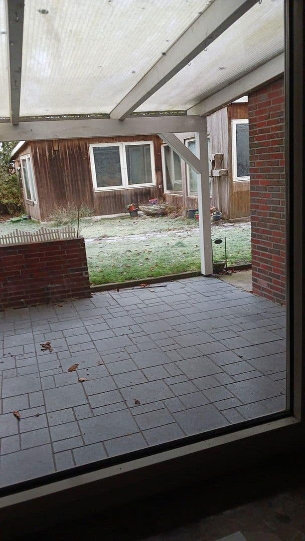 Prenájom domu 120 m², pozemek 1.300 m², Wiefelstede, Dolné Sasko Prenájom domu 120 m², pozemek 1.300 m², Wiefelstede, Dolné Sasko