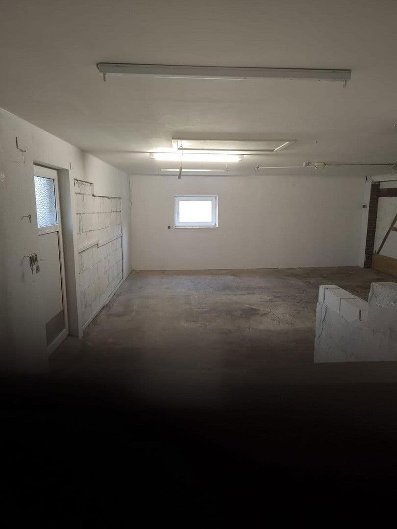 Predaj domu 120 m², pozemek 1.300 m², Wiefelstede, Dolné Sasko Predaj domu 120 m², pozemek 1.300 m², Wiefelstede, Dolné Sasko