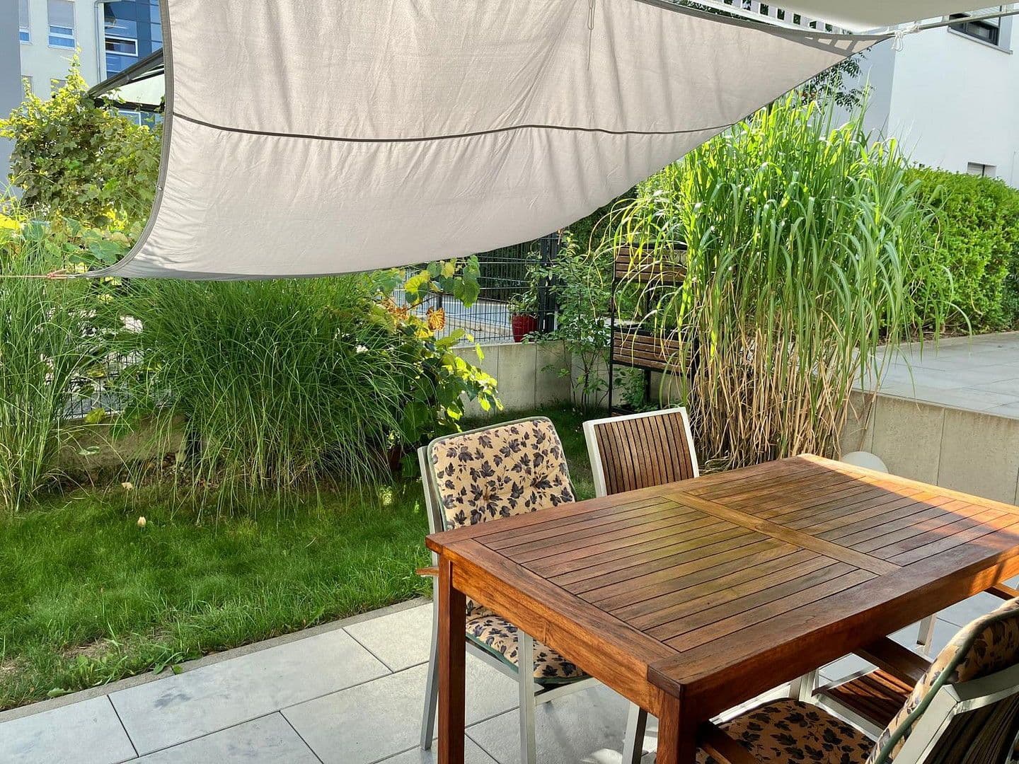 Prenájom bytu 3-izbový 88 m², Radolfzell am Bodensee, Bádensko-Wurttembersko Prenájom bytu 3-izbový 88 m², Radolfzell am Bodensee, Bádensko-Wurttembersko