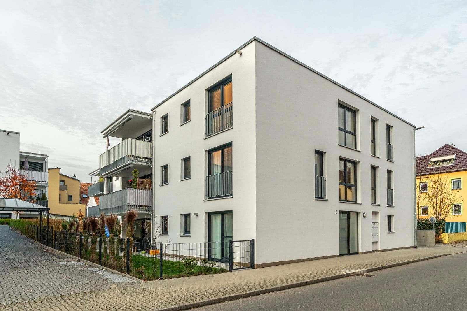 Prenájom bytu 3-izbový 88 m², Radolfzell am Bodensee, Bádensko-Wurttembersko Prenájom bytu 3-izbový 88 m², Radolfzell am Bodensee, Bádensko-Wurttembersko