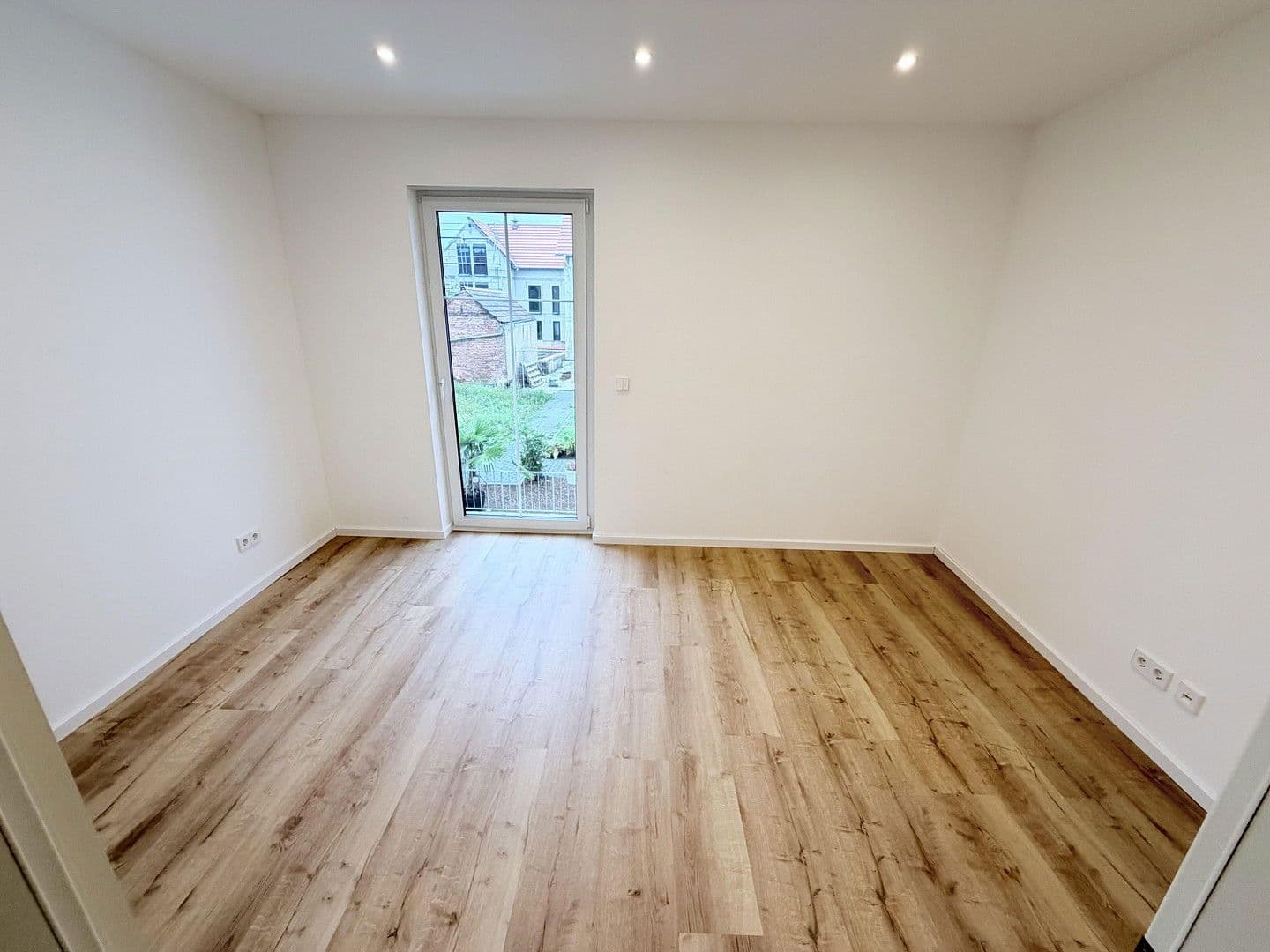 Prenájom domu 145 m², pozemek 30 m², Idstein, Hesensko Prenájom domu 145 m², pozemek 30 m², Idstein, Hesensko