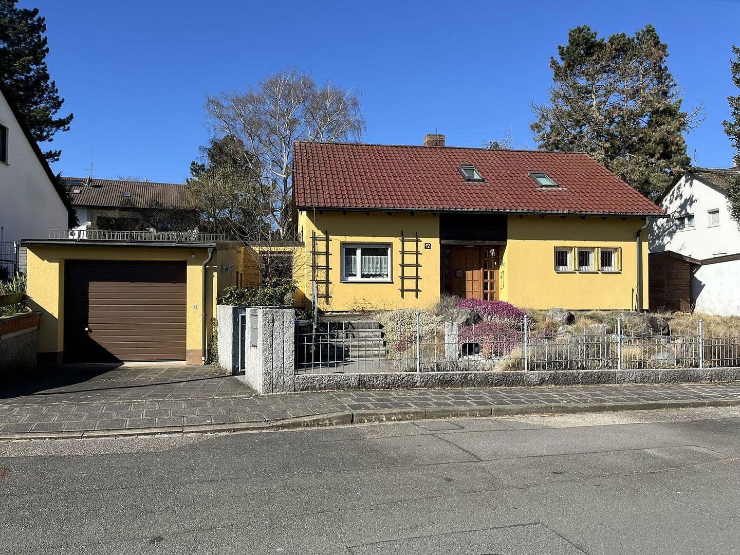 Predaj domu 121 m², pozemek 824 m², Sandleithe 12, Fürth, Bavorsko Predaj domu 121 m², pozemek 824 m², Sandleithe 12, Fürth, Bavorsko