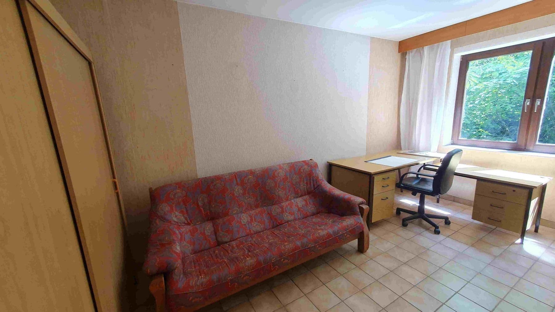 Predaj domu 199 m², pozemek 984 m², Langenlonsheim, Porýnie-Falcko Predaj domu 199 m², pozemek 984 m², Langenlonsheim, Porýnie-Falcko