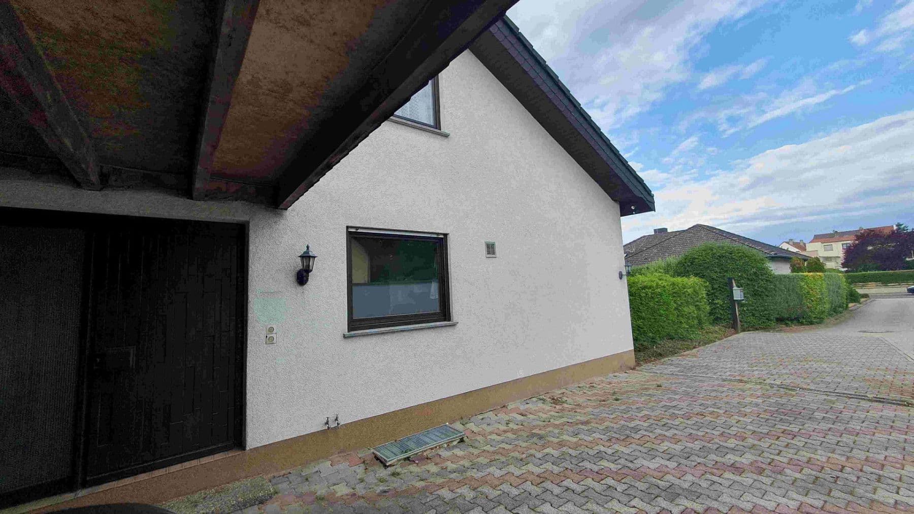 Predaj domu 199 m², pozemek 984 m², Langenlonsheim, Porýnie-Falcko Predaj domu 199 m², pozemek 984 m², Langenlonsheim, Porýnie-Falcko