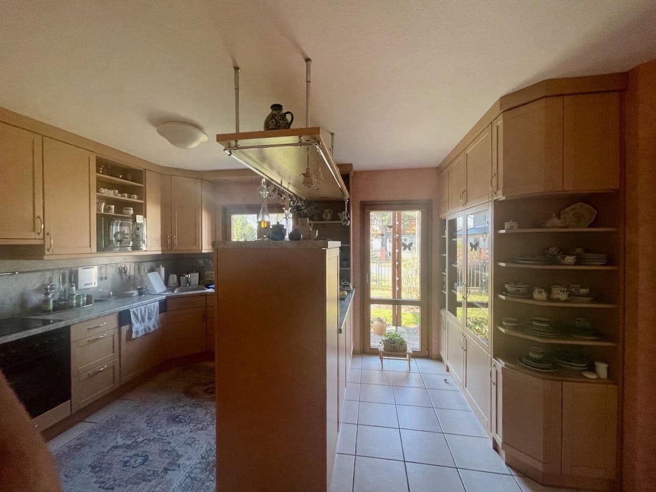 Predaj domu 169 m², pozemek 758 m², Glienicke/Nordbahn, Brandenbursko Predaj domu 169 m², pozemek 758 m², Glienicke/Nordbahn, Brandenbursko