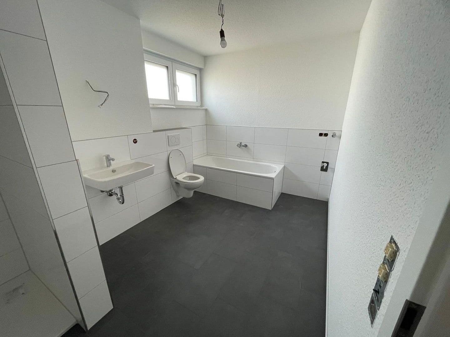 Prenájom bytu 3-izbový 104 m², Oskar-Frey-Str. 22, Philippsburg, Bádensko-Wurttembersko Prenájom bytu 3-izbový 104 m², Oskar-Frey-Str. 22, Philippsburg, Bádensko-Wurttembersko