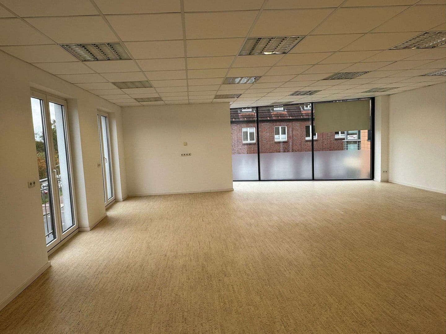 Prenájom kancelárie 90 m², Hansestraße 2-4, Stade, Dolné Sasko Prenájom kancelárie 90 m², Hansestraße 2-4, Stade, Dolné Sasko