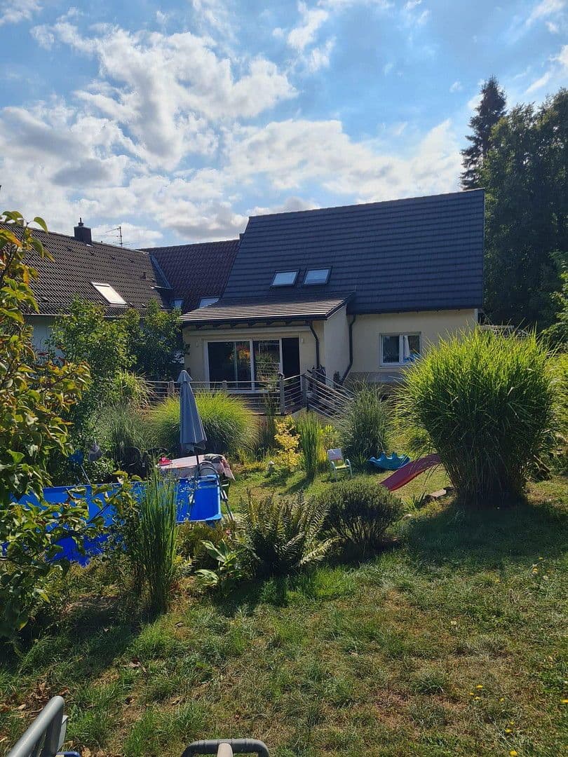 Predaj domu 185 m², pozemek 996 m², Kaiserslautern, Porýnie-Falcko Predaj domu 185 m², pozemek 996 m², Kaiserslautern, Porýnie-Falcko