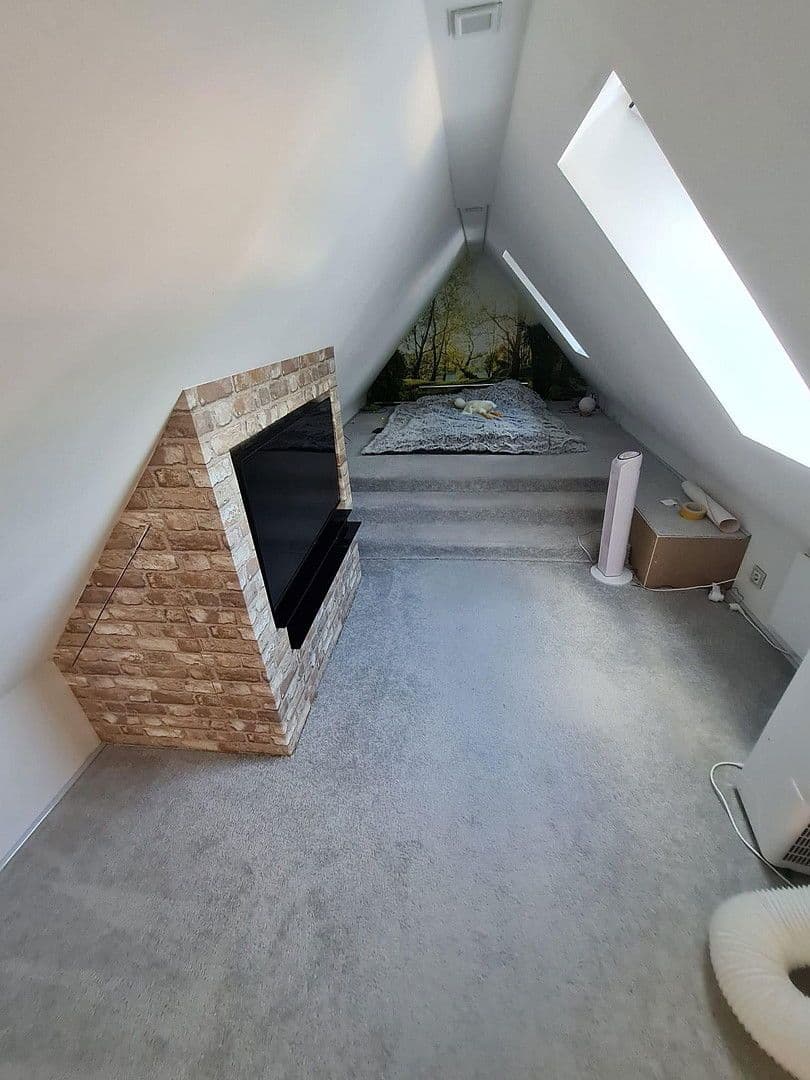 Predaj domu 185 m², pozemek 996 m², Kaiserslautern, Porýnie-Falcko Predaj domu 185 m², pozemek 996 m², Kaiserslautern, Porýnie-Falcko