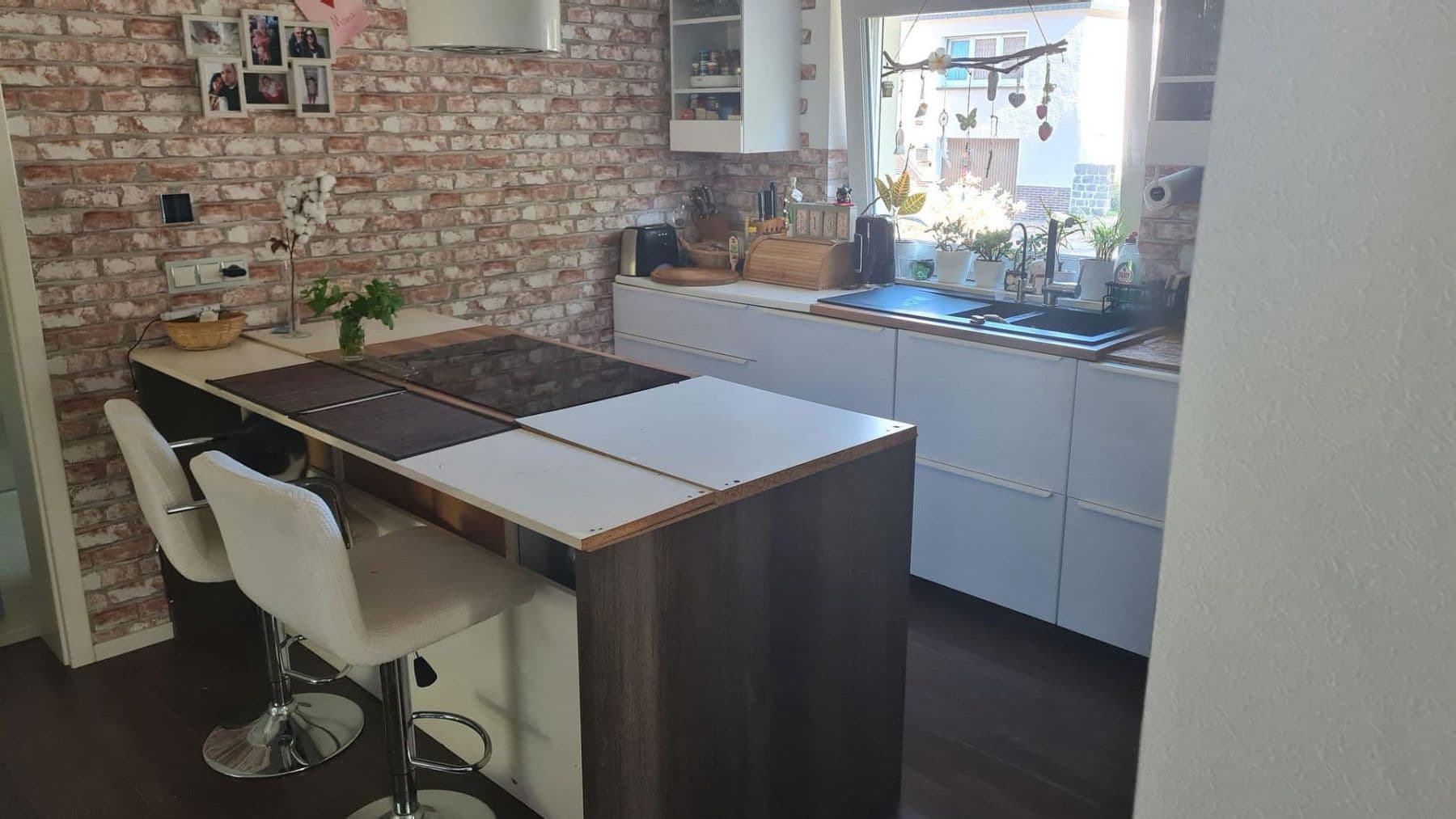 Predaj domu 185 m², pozemek 996 m², Kaiserslautern, Porýnie-Falcko Predaj domu 185 m², pozemek 996 m², Kaiserslautern, Porýnie-Falcko