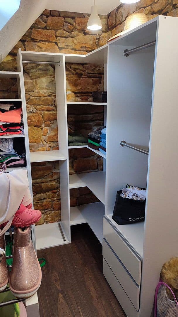 Predaj domu 185 m², pozemek 996 m², Kaiserslautern, Porýnie-Falcko Predaj domu 185 m², pozemek 996 m², Kaiserslautern, Porýnie-Falcko