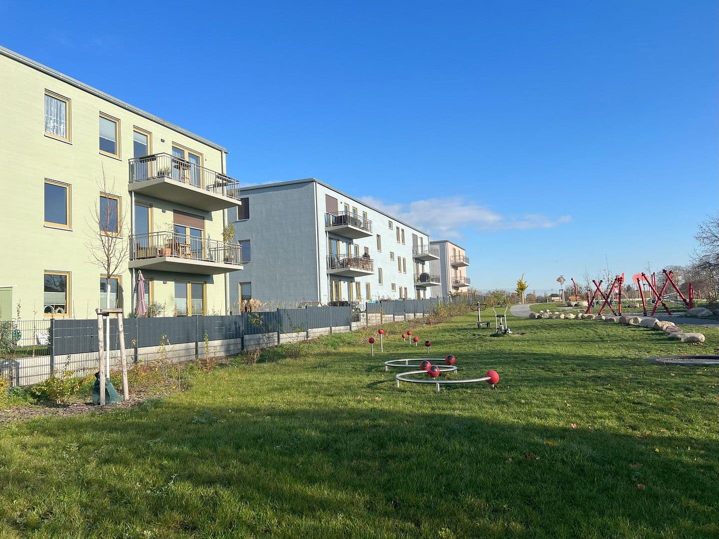 Prenájom bytu 4-izbový 102 m², Wolfgang-Knabe-Straße 4, Bernau, Brandenbursko Prenájom bytu 4-izbový 102 m², Wolfgang-Knabe-Straße 4, Bernau, Brandenbursko